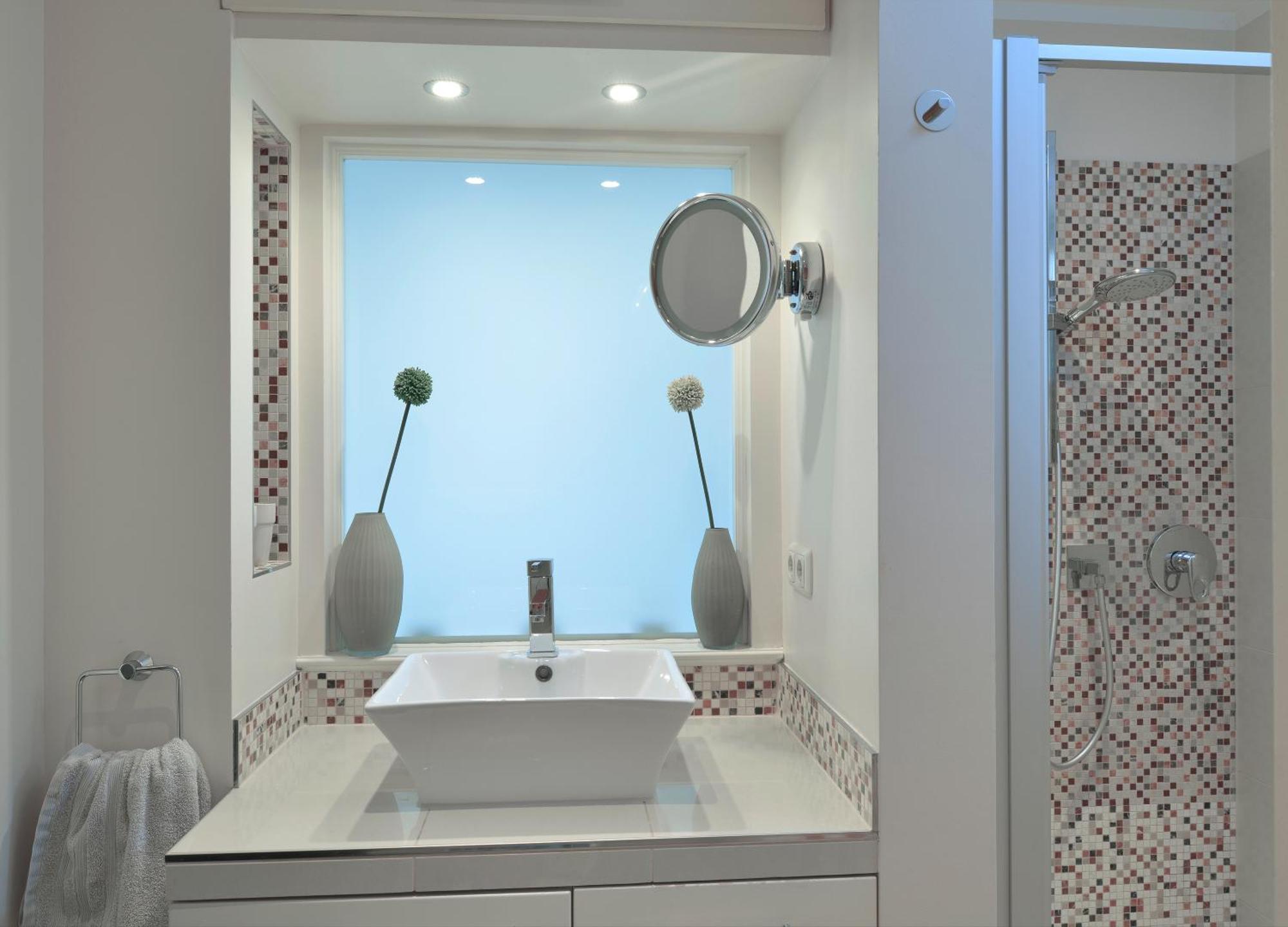 Bines Hues Apartment List Bagian luar foto